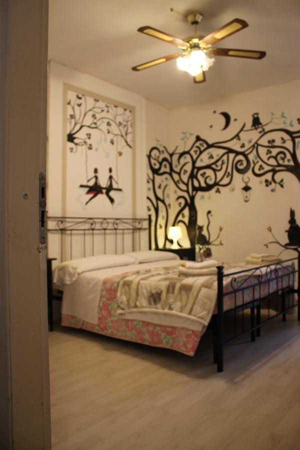 Al 68 Di Piazza Cavour Bed & Breakfast Napoli Exterior foto