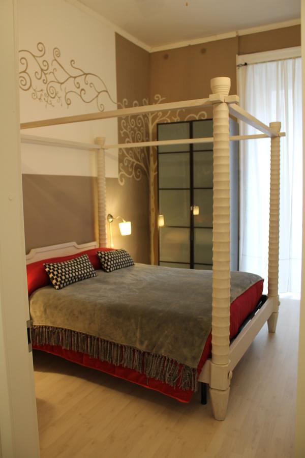 Al 68 Di Piazza Cavour Bed & Breakfast Napoli Exterior foto