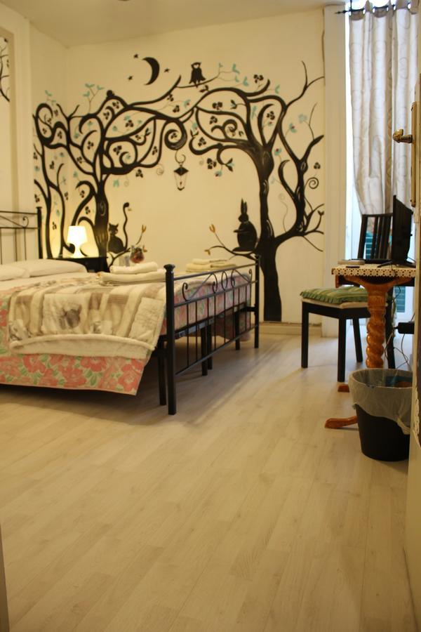 Al 68 Di Piazza Cavour Bed & Breakfast Napoli Exterior foto