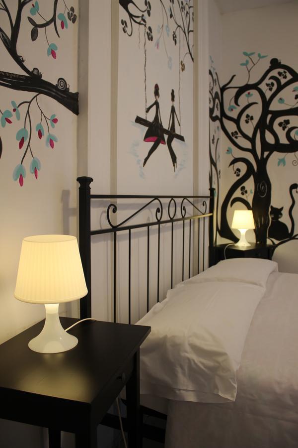 Al 68 Di Piazza Cavour Bed & Breakfast Napoli Exterior foto