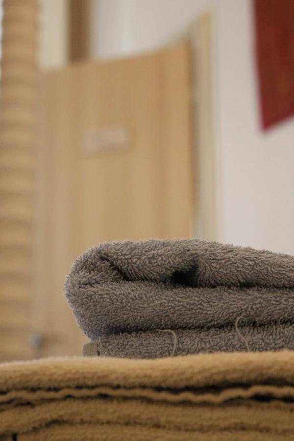 Al 68 Di Piazza Cavour Bed & Breakfast Napoli Exterior foto